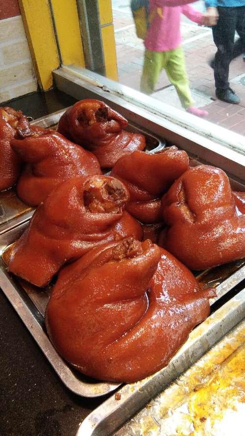 为什么说隆江猪脚卤水少了酱油无色无味?