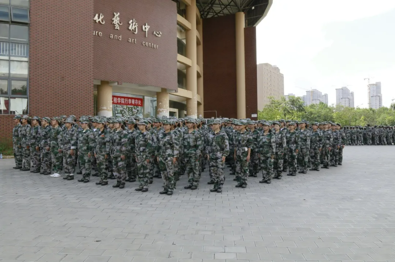 云南林业职业技术学院【招生啦】!我们从军训开始!