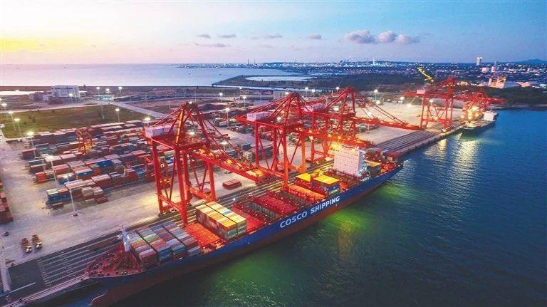 建设海南自由贸易港半年多来,一批优惠政策落地实施,各类要素加速