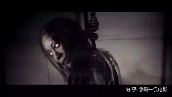 《裂口女》裂口女 技能:无限附身. 战绩:十人以上.