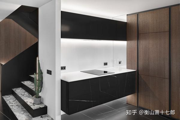 岩板的出现,带来家居建材行业的重生起航,也带来家居建材岩板生态链