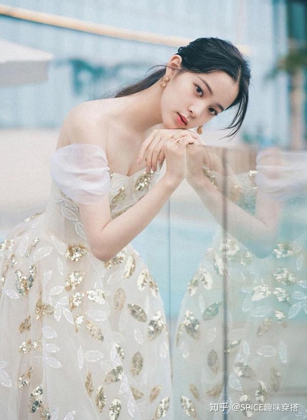 欧阳娜娜太完美!又有才华又有颜,神仙女孩哪里找?