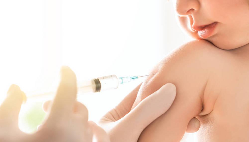宝宝打疫苗后有不良反应?别慌,儿科专家教你家庭护理小技巧