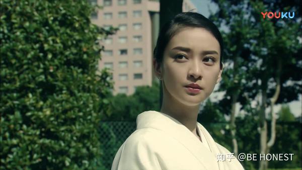 武井咲江口洋介仲里依纱黑皮手册中的他们为什么这么穿6