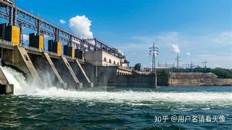 帕茨乔基河(paatsjoki river)上,从南到北依次分布着多个小型水电站