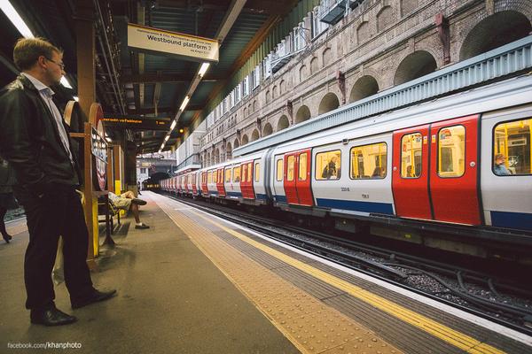 留学指南第一条地铁线路称为metropolitan line(大都会线,连接了帕丁