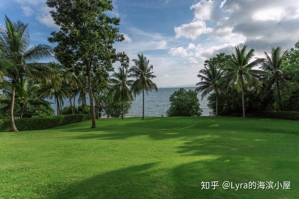普吉岛|天琴四卧室别墅|无边泳池|私人沙滩|户外草坪