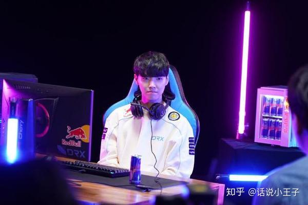 斗鱼s10:doinb坦言有两支队伍虽然已经淘汰了,但中单真的尽力了