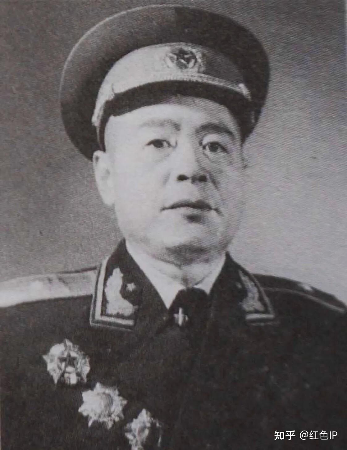 刘贤权刘贤权(1915年—1992年,江西吉安人.