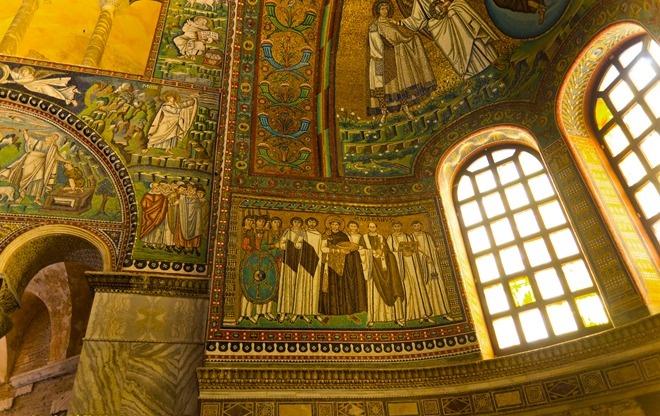 世界文化遗产拉文纳古迹中的马赛克圣维塔莱教堂约540年查士丁尼大帝