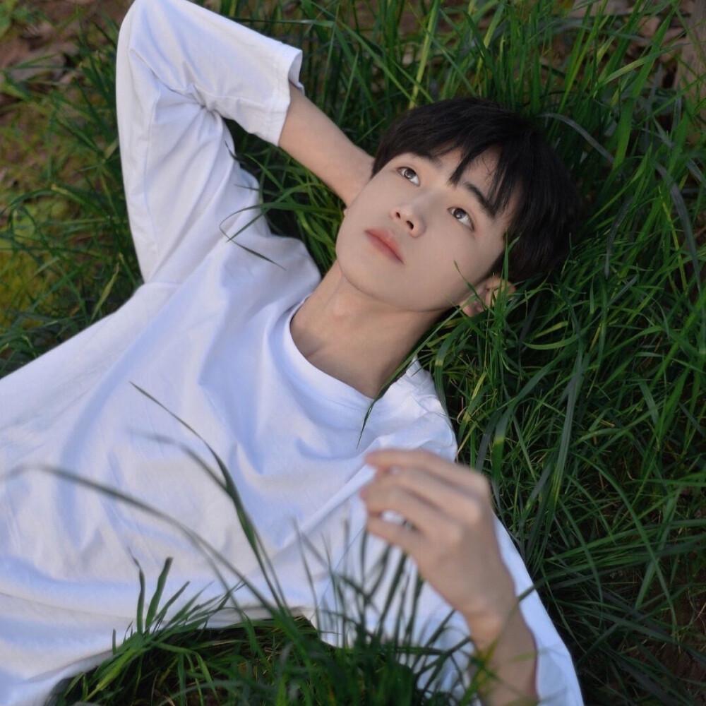 有没有一些有意境的男生头像