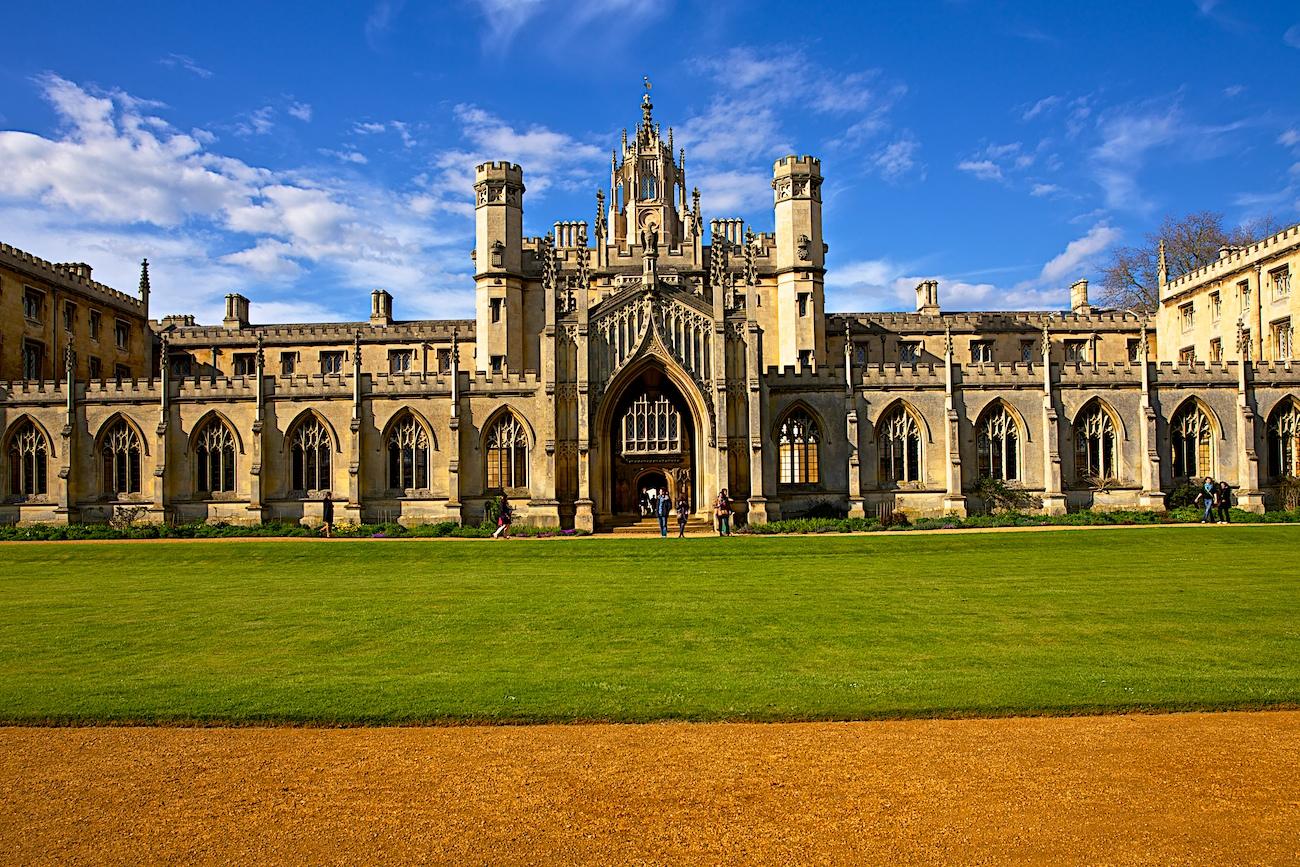 炸了2021剑桥大学放榜数据告诉你剑桥偏爱的学生是谁