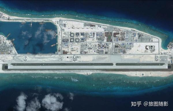 卫星航拍南沙群岛三大人工岛,都建有机场,第一大是美济岛