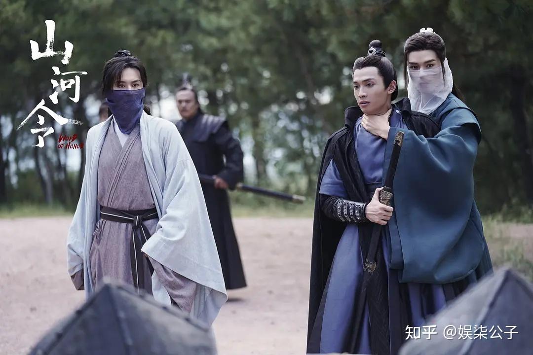 除了两位主演,《山河令》几乎全员不换衣服.