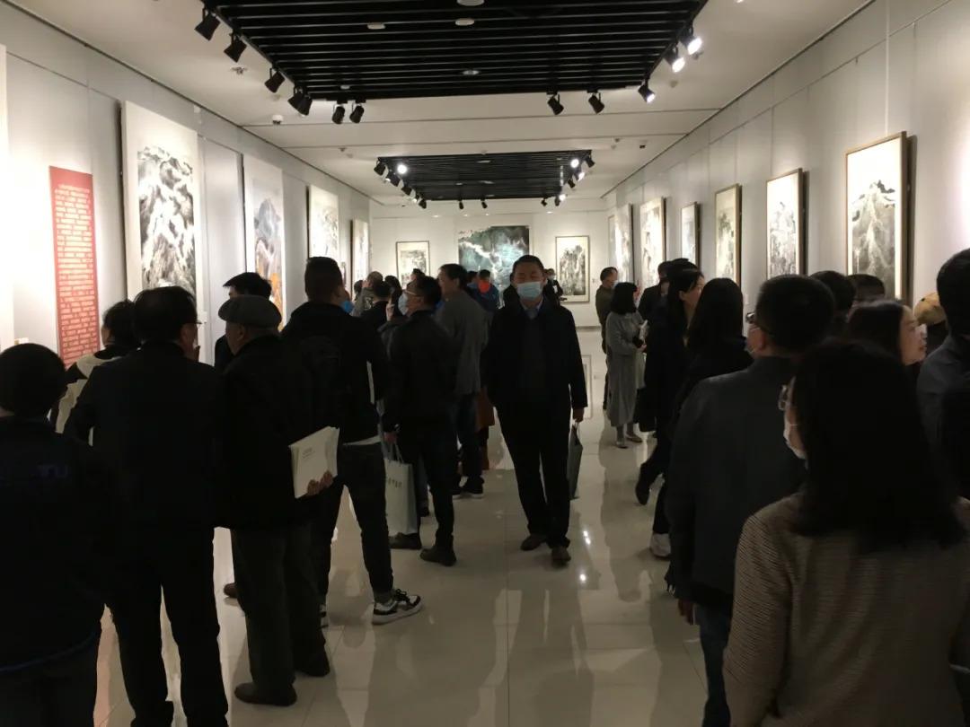 天地祥和九君中国画作品展在宿迁市博物馆隆重开幕