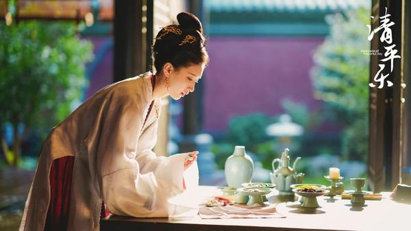 记得看我名片噢, 最近,电视剧 《清平乐》热播.
