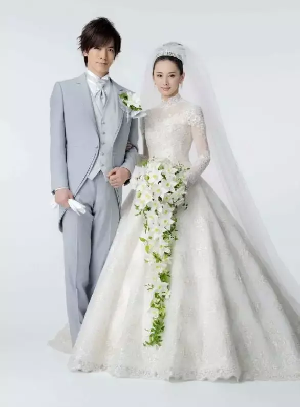 日本娱乐圈高颜值夫妇盘点:明星夫妻哪一对最养眼?