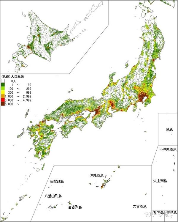 2015年日本的人口密度分布,大部分地区每平方公里少于300人,整体