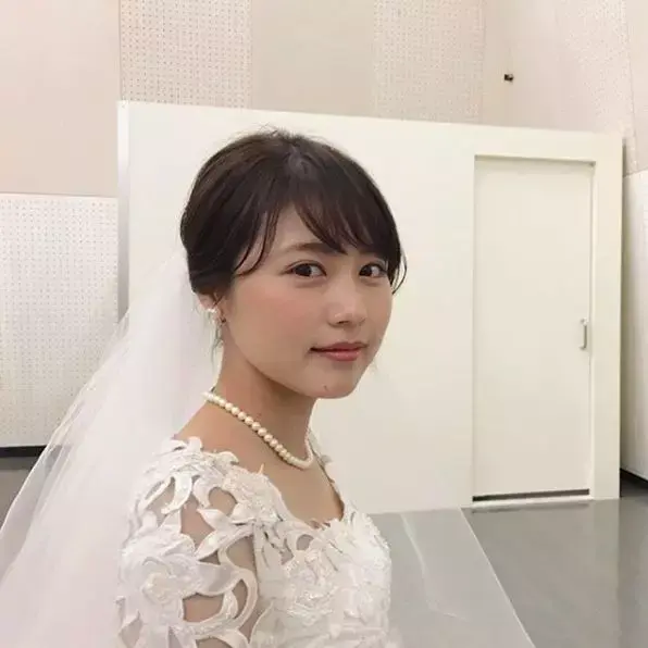 2019年晨间剧《雏鸟2》中的婚纱造型惊艳了不少