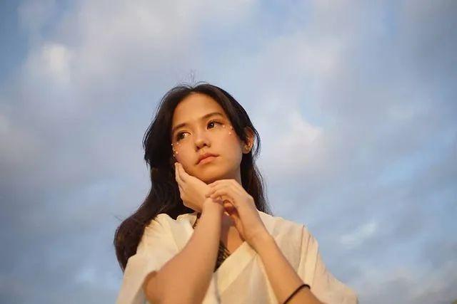 印尼版沈佳宜美到出圈网友这就是心中初恋的模样