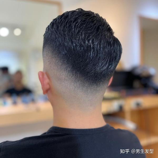 四十岁男士别乱剪发型,今年留好这11款造型,成熟帅气不显老