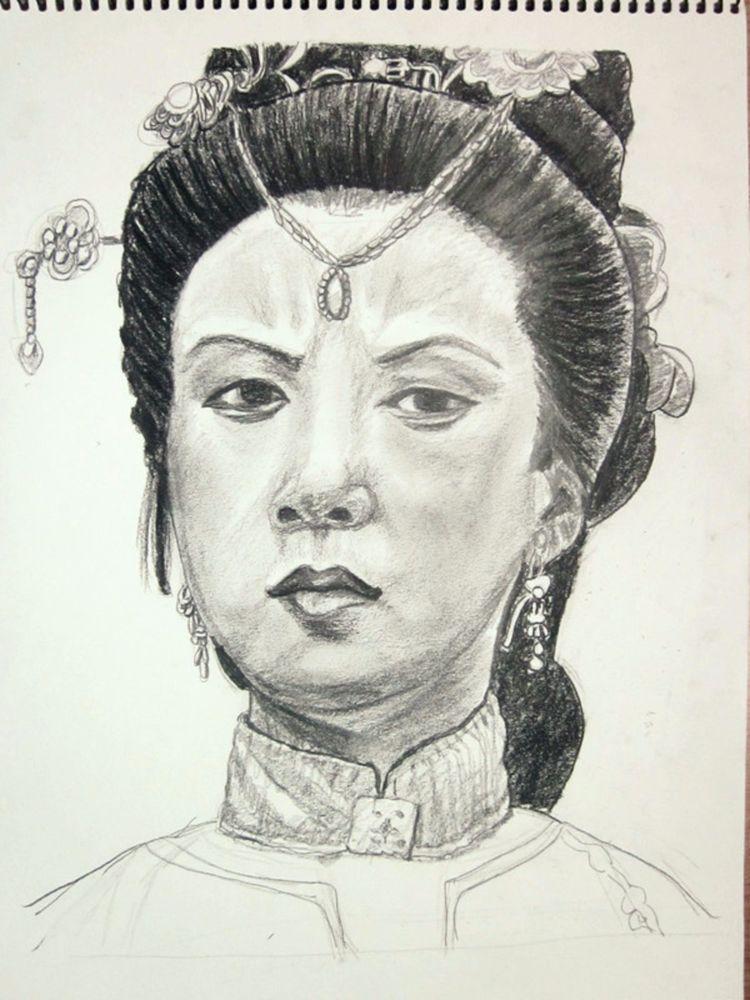 一,通过林黛玉进贾府来画出荣国府的鸟瞰图;二,把贾母,宝玉,王熙凤,刑