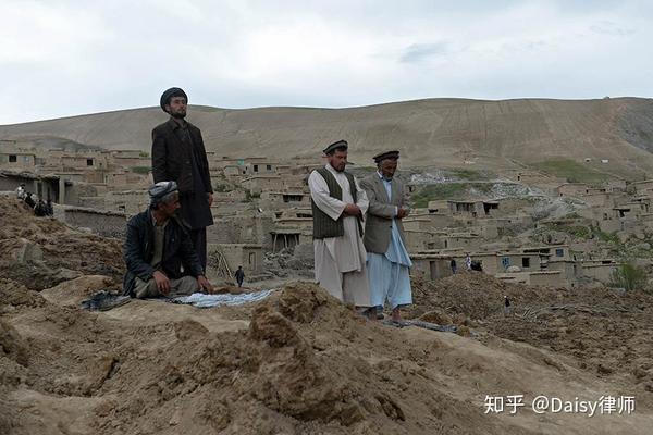 《灿烂千阳—是不是一千个太阳地暖才能驱散阿富汗人民心中地寒!