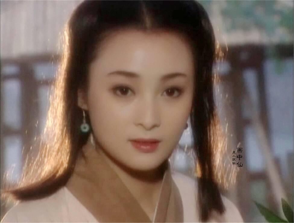 如何评价蒋勤勤的长相