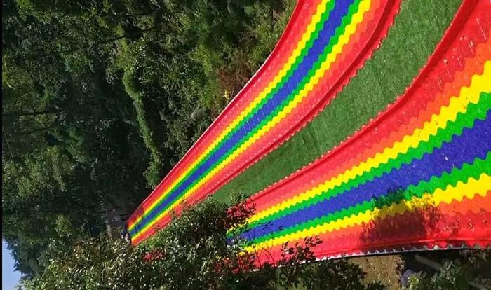 网红彩虹滑道项目帮助景区吸引客流