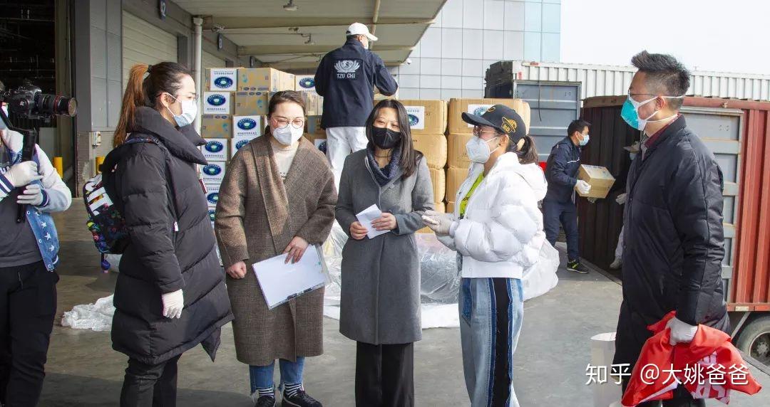 与子同袍律恩泽雅sgce持续助战疫