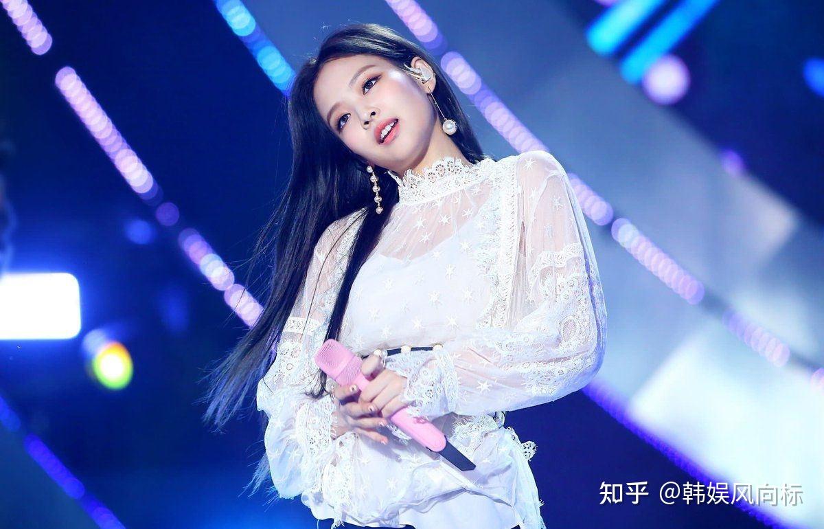 一位歌手发布了一张截图结果blackpinkjennie在评论区留言了