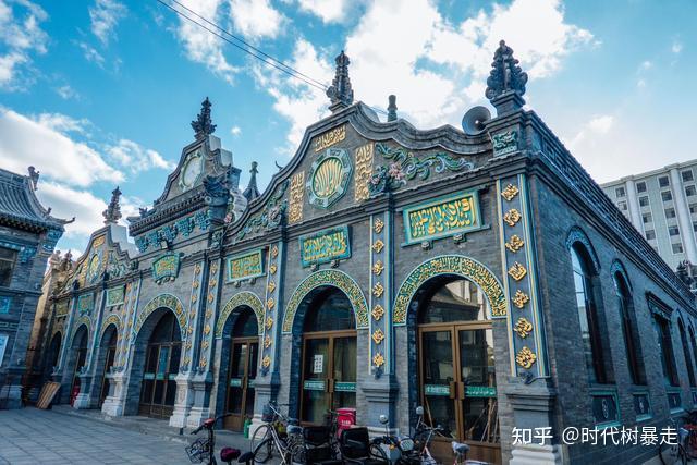 呼和浩特清真寺建筑风格独特保证让你毕生难忘