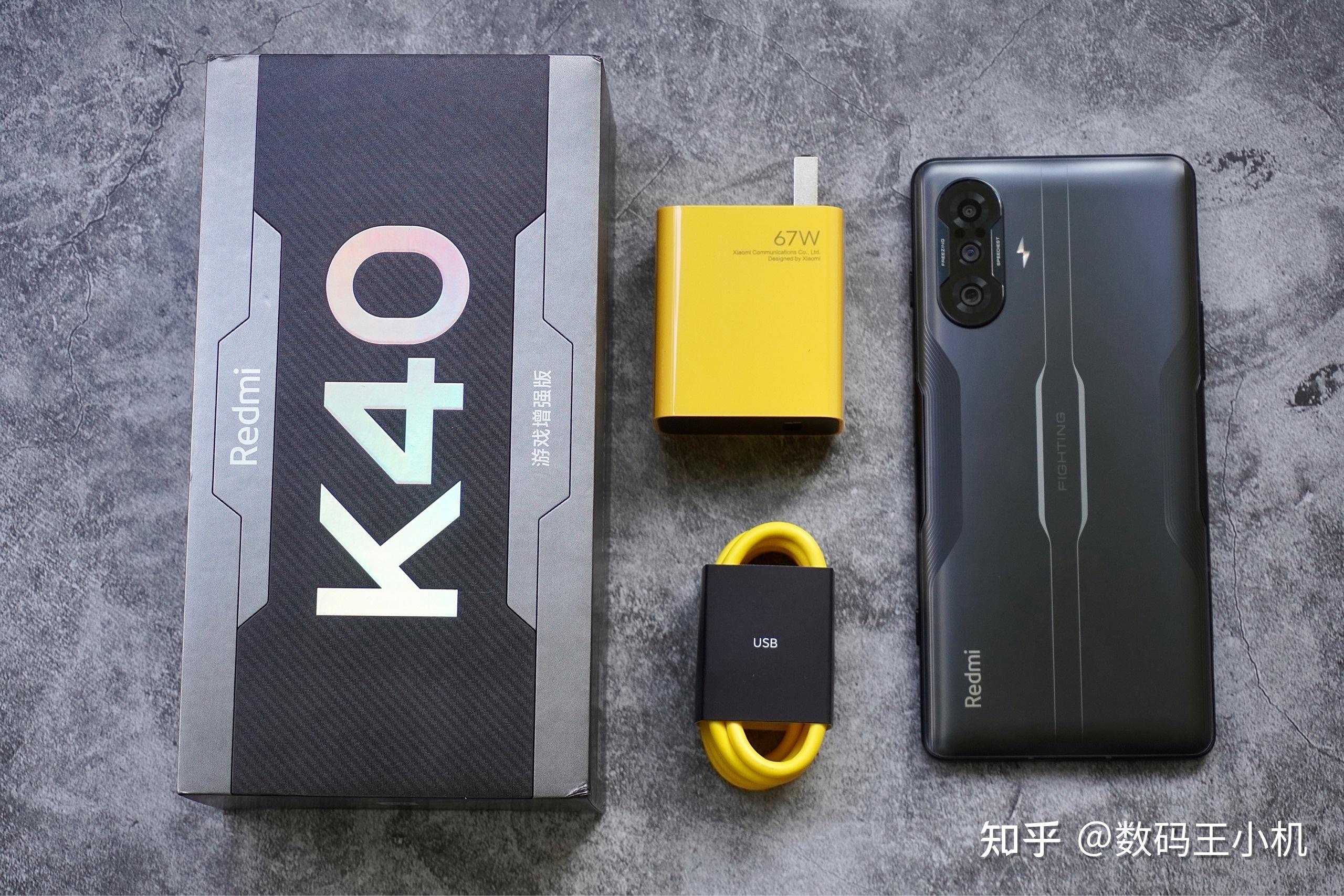 5的很多新功能,比如超级壁纸,隐私保护等;redmi k40游戏增强版后置