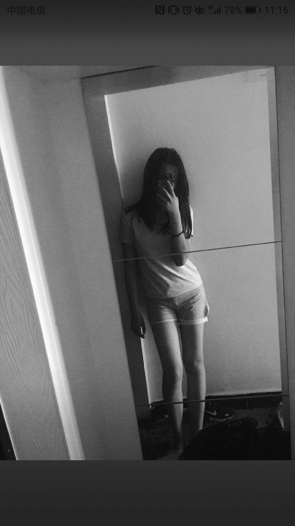 女生什么样的腿是美腿?