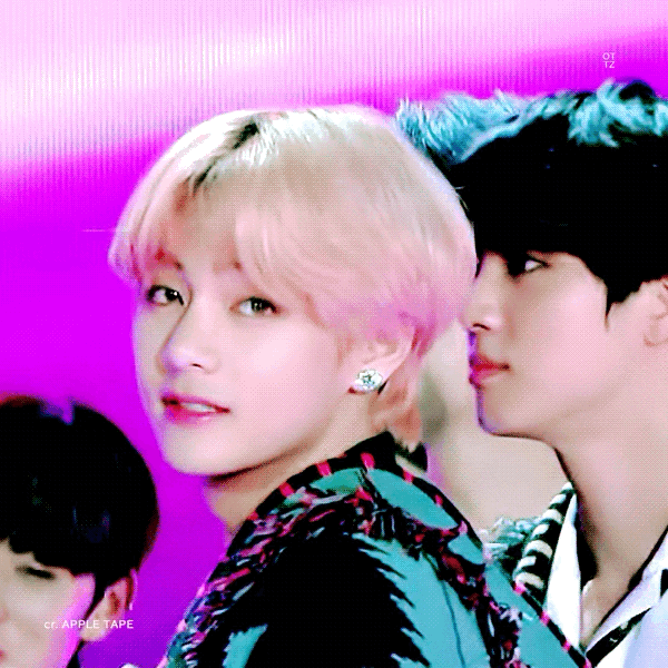 金泰亨有哪些让你想当妈粉的瞬间?