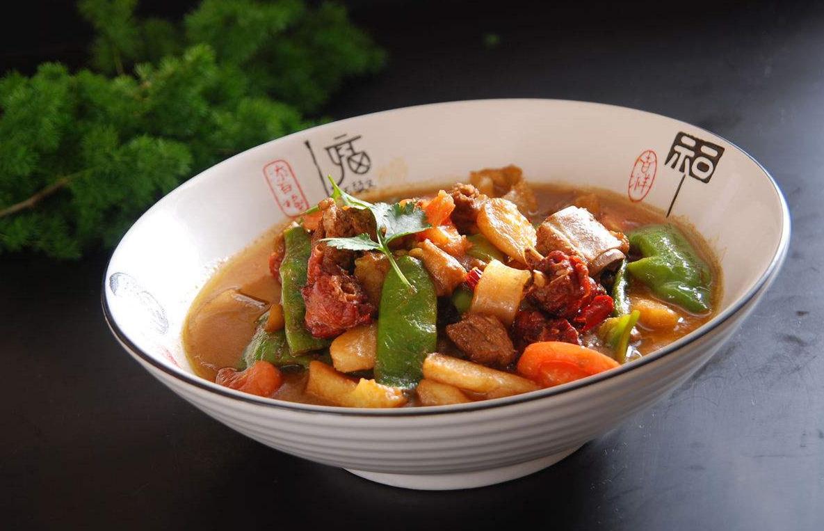 小葱日食记东北乱炖感受豪迈东北味