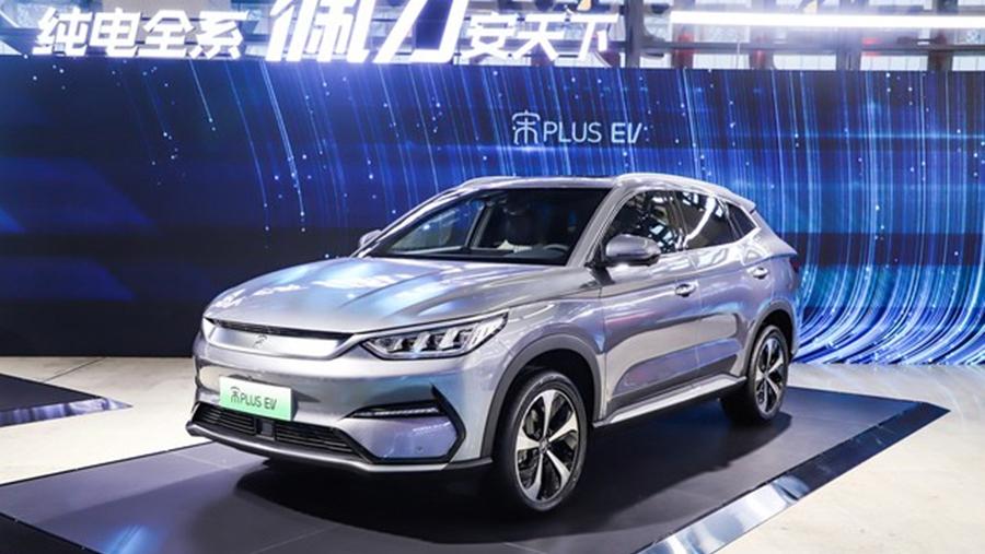 比亚迪ev价格及图片,比亚迪元ev2018款 7万买高配还是低配?比亚迪宋plus ev上市