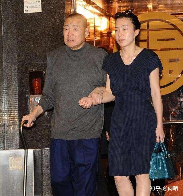 看笑话,当初甘比将娘家一票人安排进公司,除了刘銮雄原配女儿的财务部