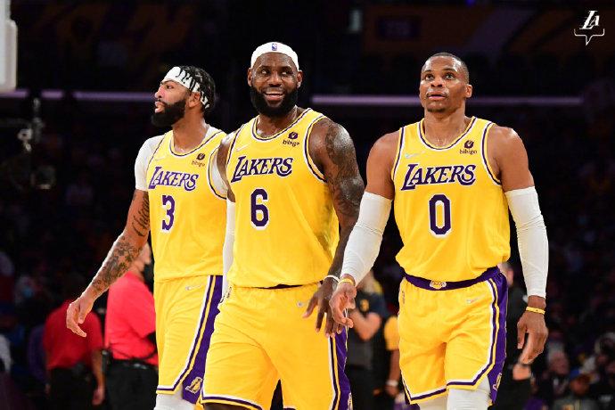 湖人5连败附勇士vs湖人nba季前赛全场录像回放
