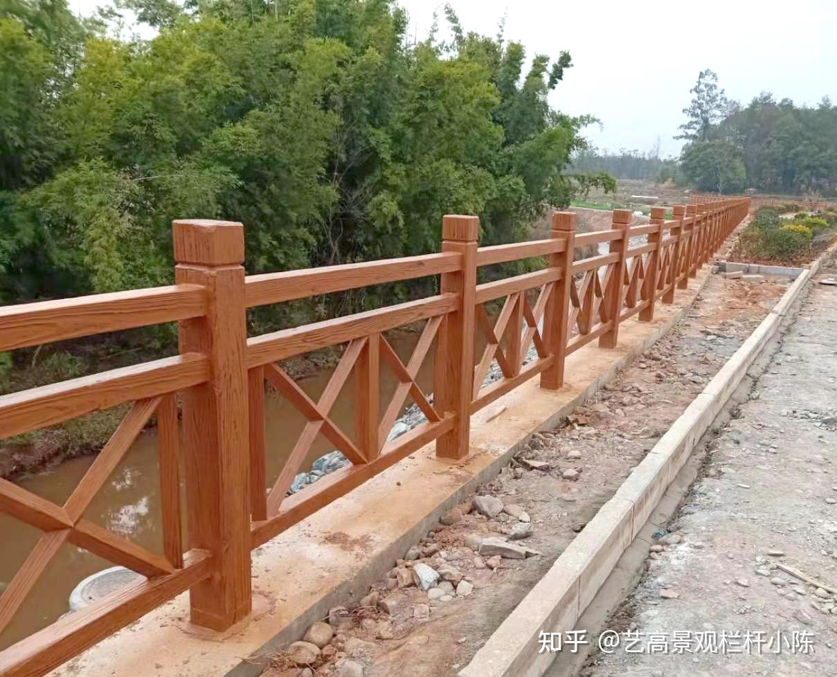 江西园林景观水泥仿木栏杆厂家制作混凝土仿木护栏优势