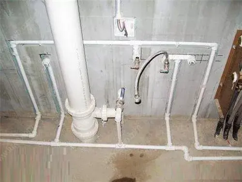 3)排水管道漏水