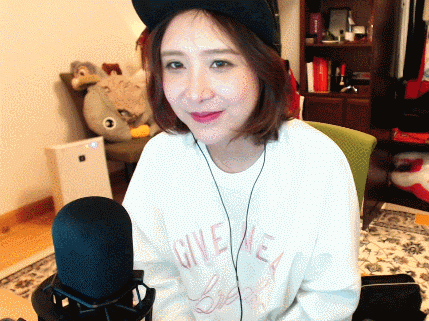 阿冷,冯提莫,周二珂,门门,陈一发谁是直播一姐?