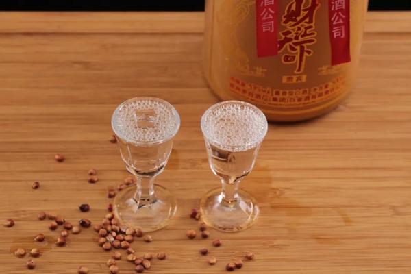 如何辨别白酒真假?--酒花