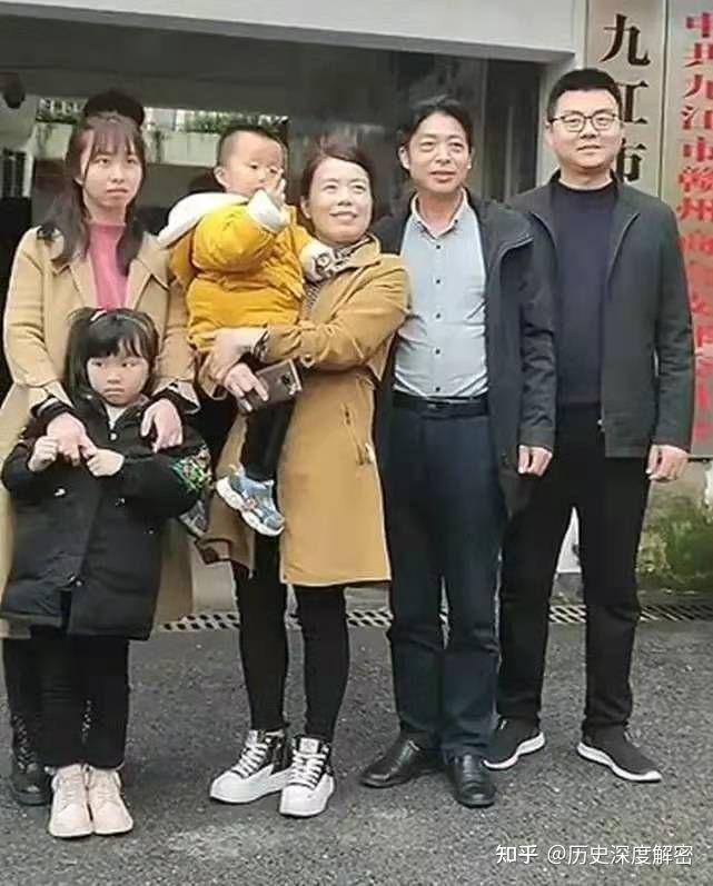 郭希志是郭威老婆的姨妈,这样来看,郭威养父母与郭威老婆都是亲戚了