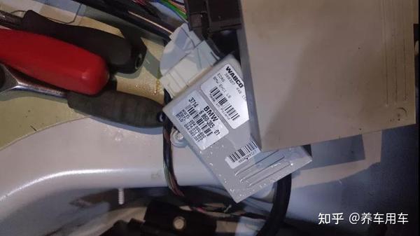 宝马5系gt悬挂故障