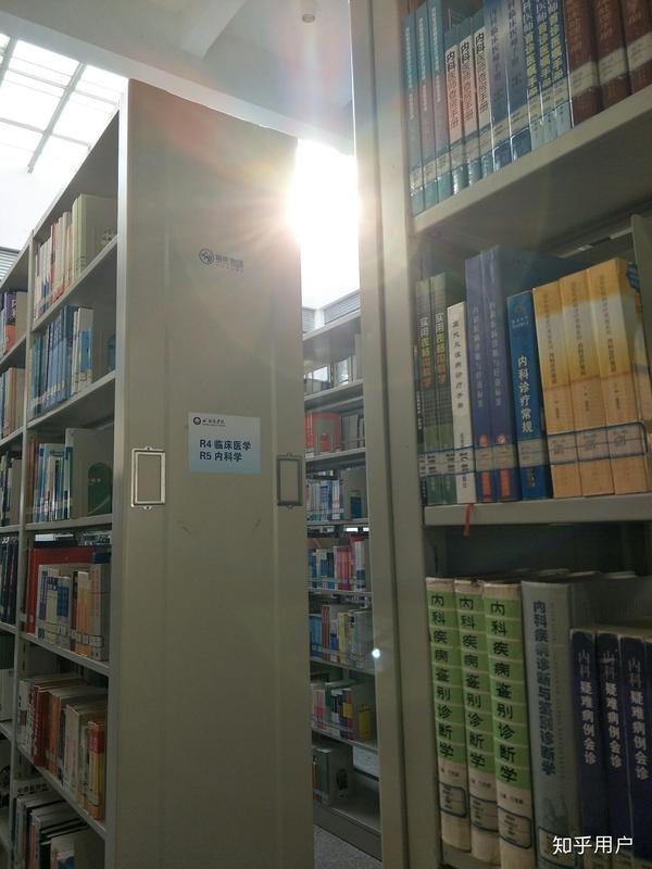 成都医学院寝室规模