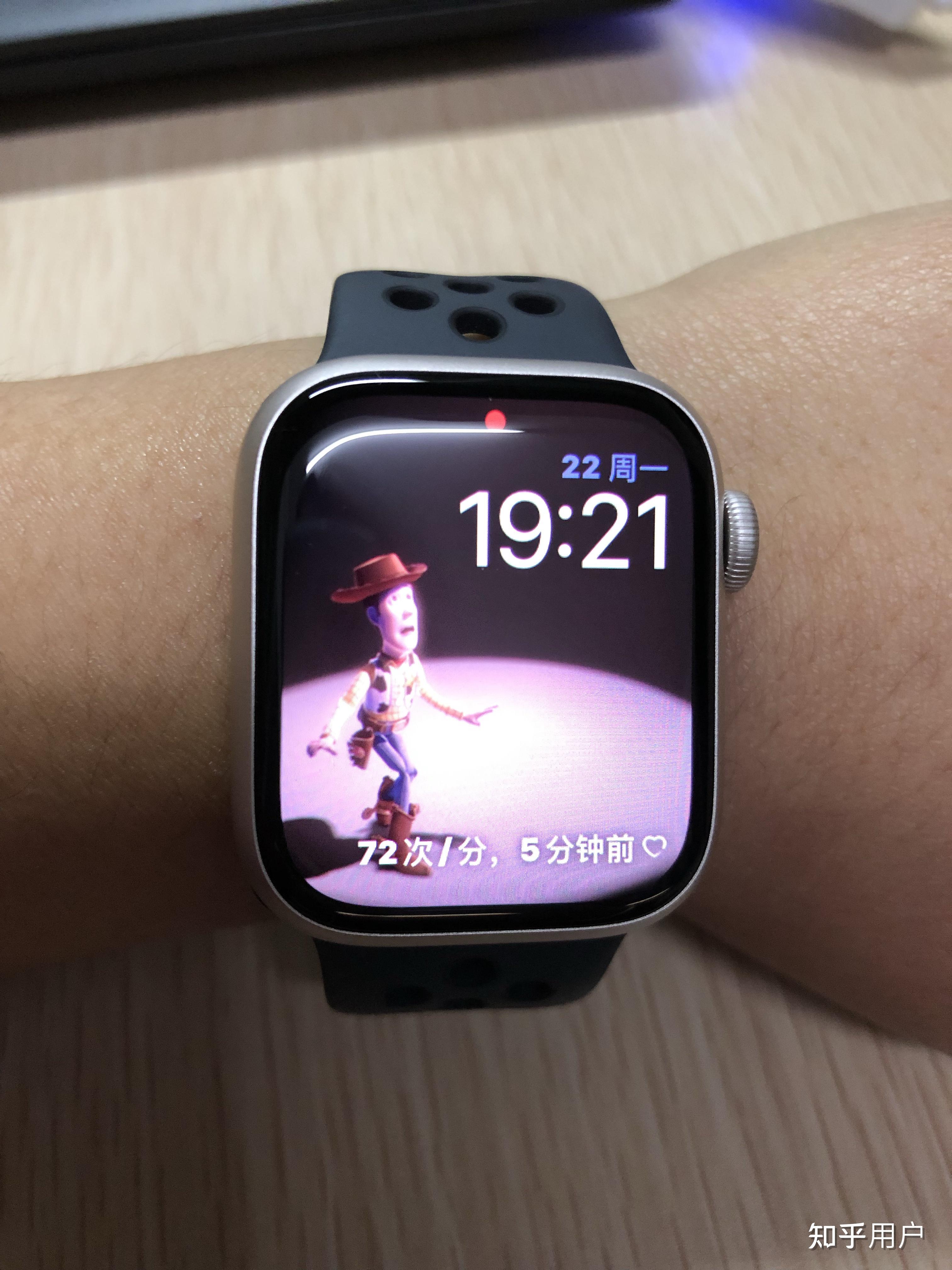 applewatch小老虎表盘,applewatch表盘 你最喜欢的applewatch表盘是哪一款为什么