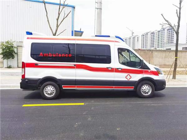 江铃救护车厂家福特新世代v348运输型救护车价格