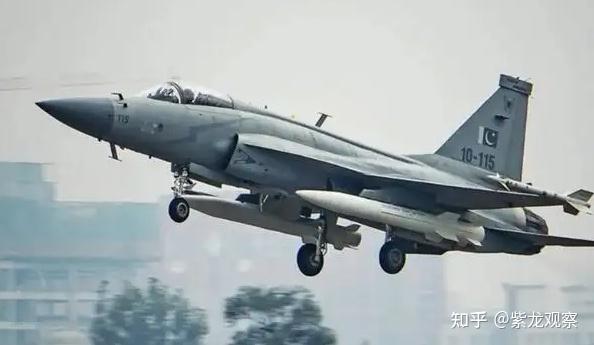 最近,据媒体报道,巴基斯坦已经开始生产本土版枭龙block3战斗机