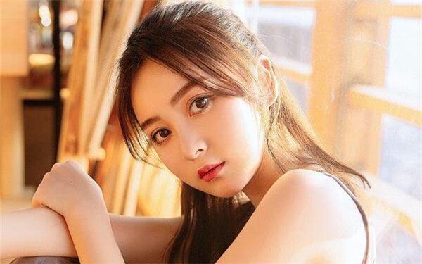什么叫做浪漫?能感动女生的才叫浪漫!
